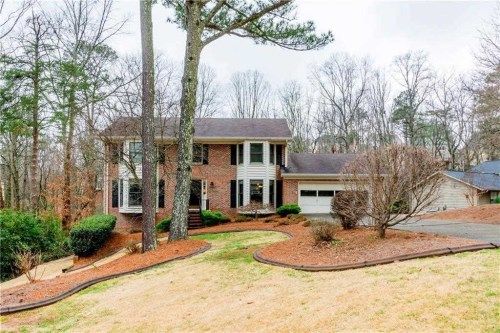 1950 Oak Ridge Ct, Marietta, GA 30062