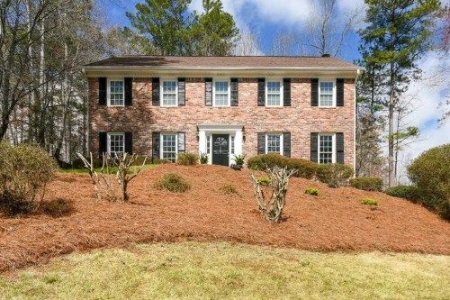 1305 Willeo Creek Dr, Roswell, GA 30075