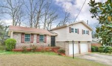 2381 Crestdale Circle Atlanta, GA 30316