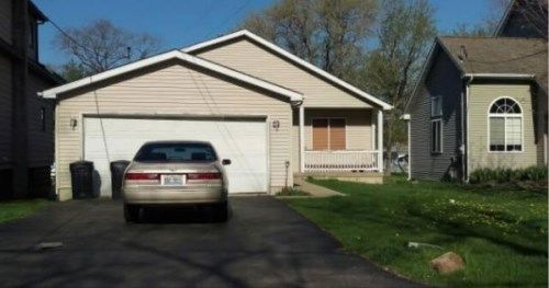 36692 N Stanton Point Rd, Ingleside, IL 60041