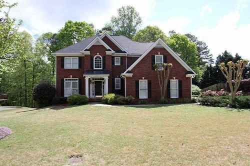 735 Woodbrook Way, Lawrenceville, GA 30043