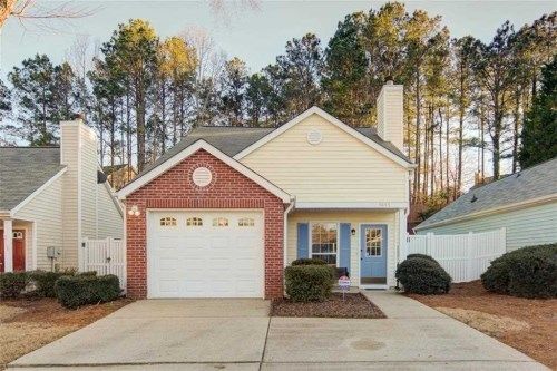 3695 Jones Ferry Ln, Alpharetta, GA 30022