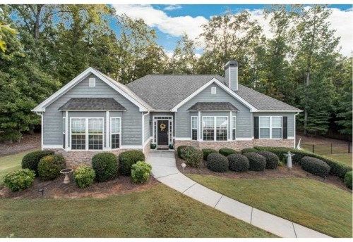 455 South Hampton Circle, Hoschton, GA 30548