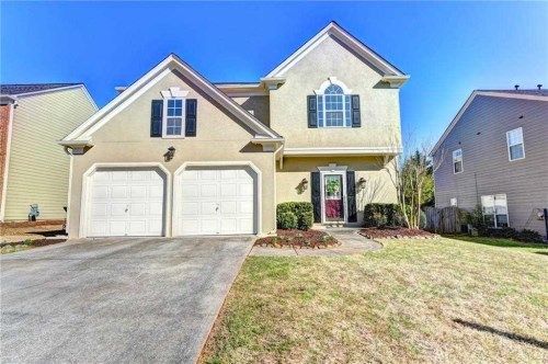 1150 Lyndhurst Way, Roswell, GA 30075