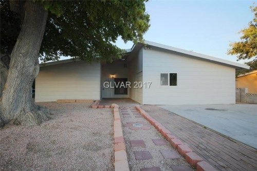 2100 Valley Drive, Las Vegas, NV 89108