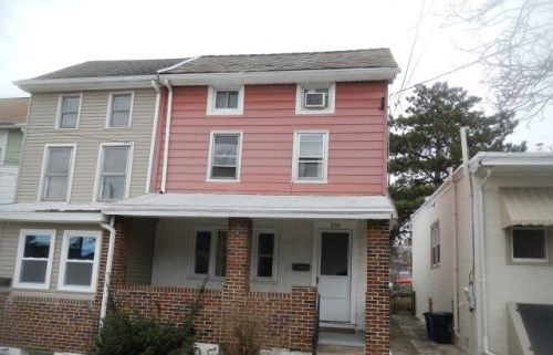 230 W 5th Ave, Conshohocken, PA 19428