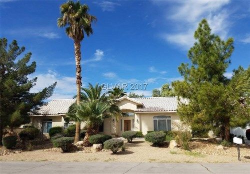 102 Mesa Verde Lane, Las Vegas, NV 89123