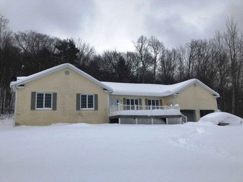 162 Bailey Rd, Lanesboro, MA 01237