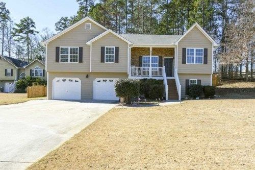 44 Oak Glade Ln, Dallas, GA 30132