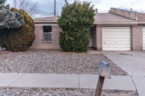 224 Avalon Pl NW, Albuquerque, NM 87105