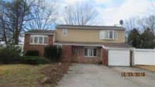 16 BISCAYNE DR Selden, NY 11784