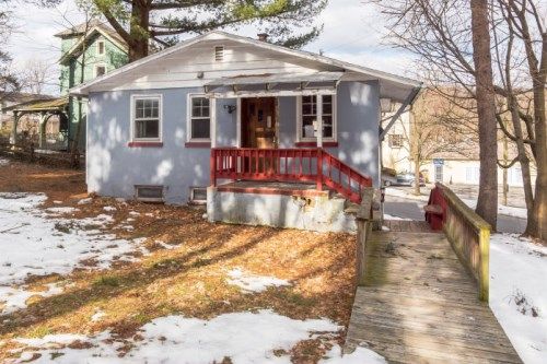 13 Oak Street, Delaware Water Gap, PA 18327