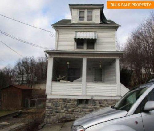 5 and 7 E Montgomery St, Shamokin, PA 17872