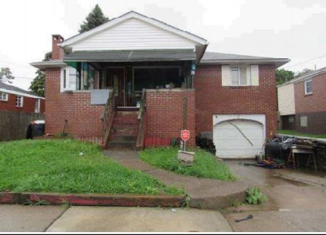 3630 Rodeo Dr, West Mifflin, PA 15122