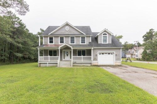 285 Latimer Ave, Bayville, NJ 08721