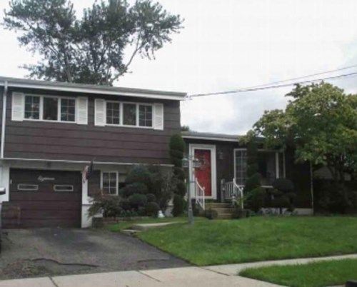 18 ANDREW ST, Old Bridge, NJ 08857