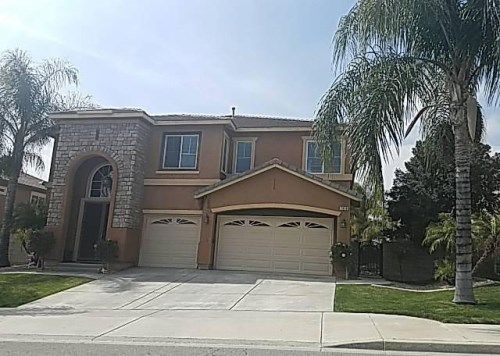 7418 Muir Ct, Highland, CA 92346