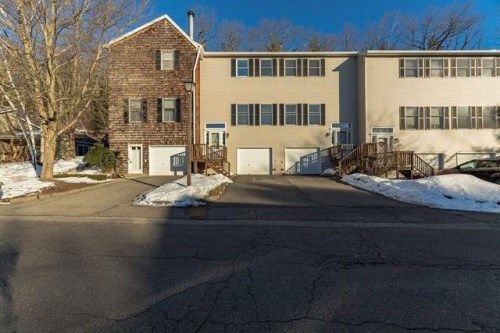 605 Essex Ct, Torrington, CT 06790