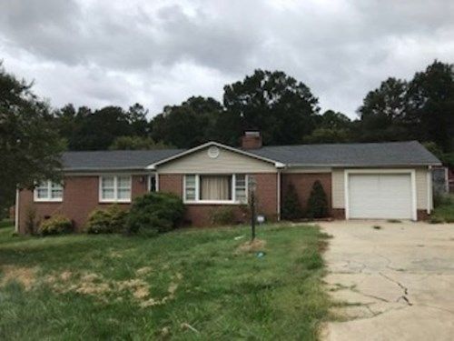 116 Sadler Ave, Mount Holly, NC 28120