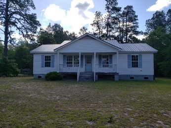 512 N River Pines Rd, Mullins, SC 29574