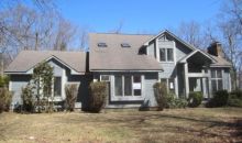 21 Susan Dr Tolland, CT 06084