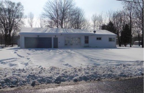 4613 W Ab Ave, Plainwell, MI 49080