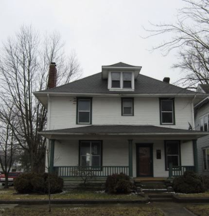 732 N Perkins St, Rushville, IN 46173