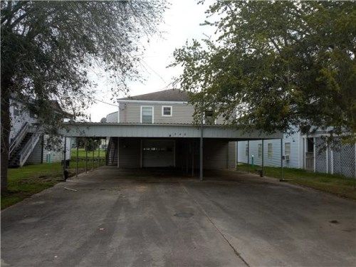 346 Redfish Dr, Freeport, TX 77541