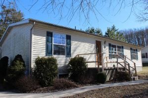 185 Meadow Lane, Abbottstown, PA 17301