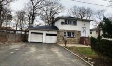 27 Euclid Ave Medford, NY 11763