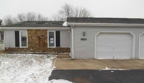 10032 Hazelton UNIT A, Streetsboro, OH 44241