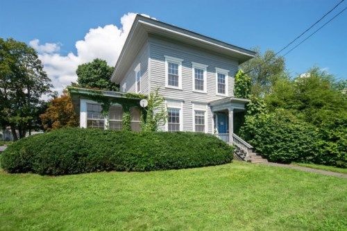 3 Park St, Greenfield, MA 01301