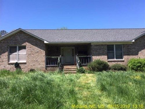 3988 SEMINOLE TRL, Midland, NC 28107