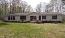 1157 Trough Run Rd Moneta, VA 24121