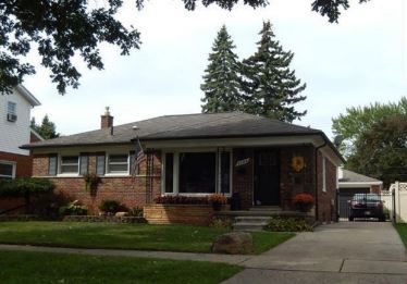 8084 Cortland Ave, Allen Park, MI 48101