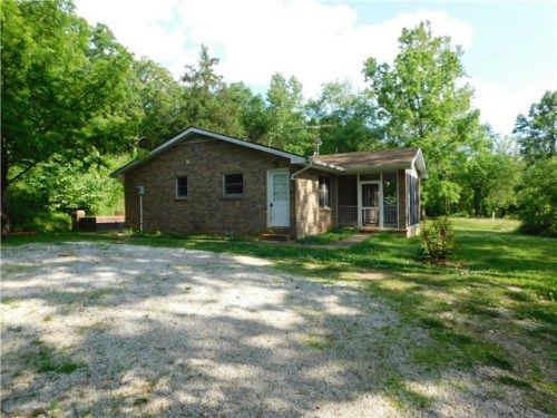 10141 Dart Rd, Cadet, MO 63630