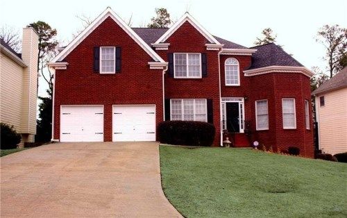 815 Milton Oaks Dr, Alpharetta, GA 30022