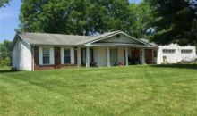 219 HORSE SHOE LN Elsberry, MO 63343