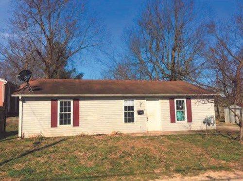 422 Daviess St, Harrodsburg, KY 40330