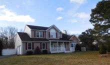 10 Bittersweet Ln Center Moriches, NY 11934