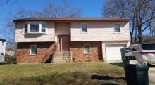 31 Depew St Huntington, NY 11743