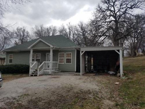 502 E KOSCUISKO, Warsaw, MO 65355