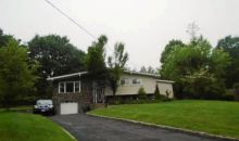 20 Armand Pl Valhalla, NY 10595