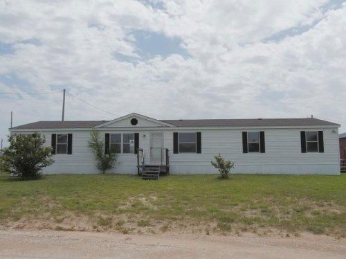 110 N OAK, Briscoe, TX 79011