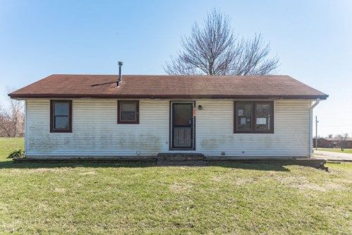 601 W Paul St, Troy, KS 66087