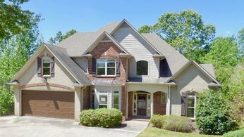 1739 Oak Park Lane, Helena, AL 35080