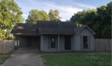 421 Rainer Rd West Memphis, AR 72301