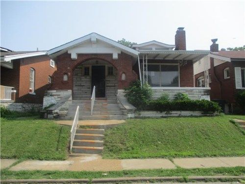 4857 Wabada Ave, Saint Louis, MO 63113