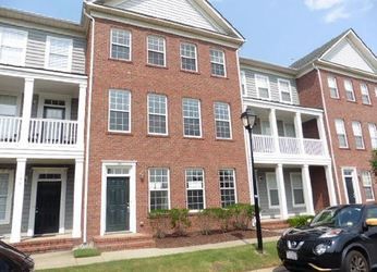 106 Aqua Ct, Hampton, VA 23666