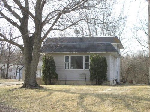 332 W Miner St, Wataga, IL 61488